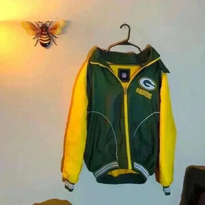 NFL Apparel Green Bay Packers winter jacket, green and yellow, XL